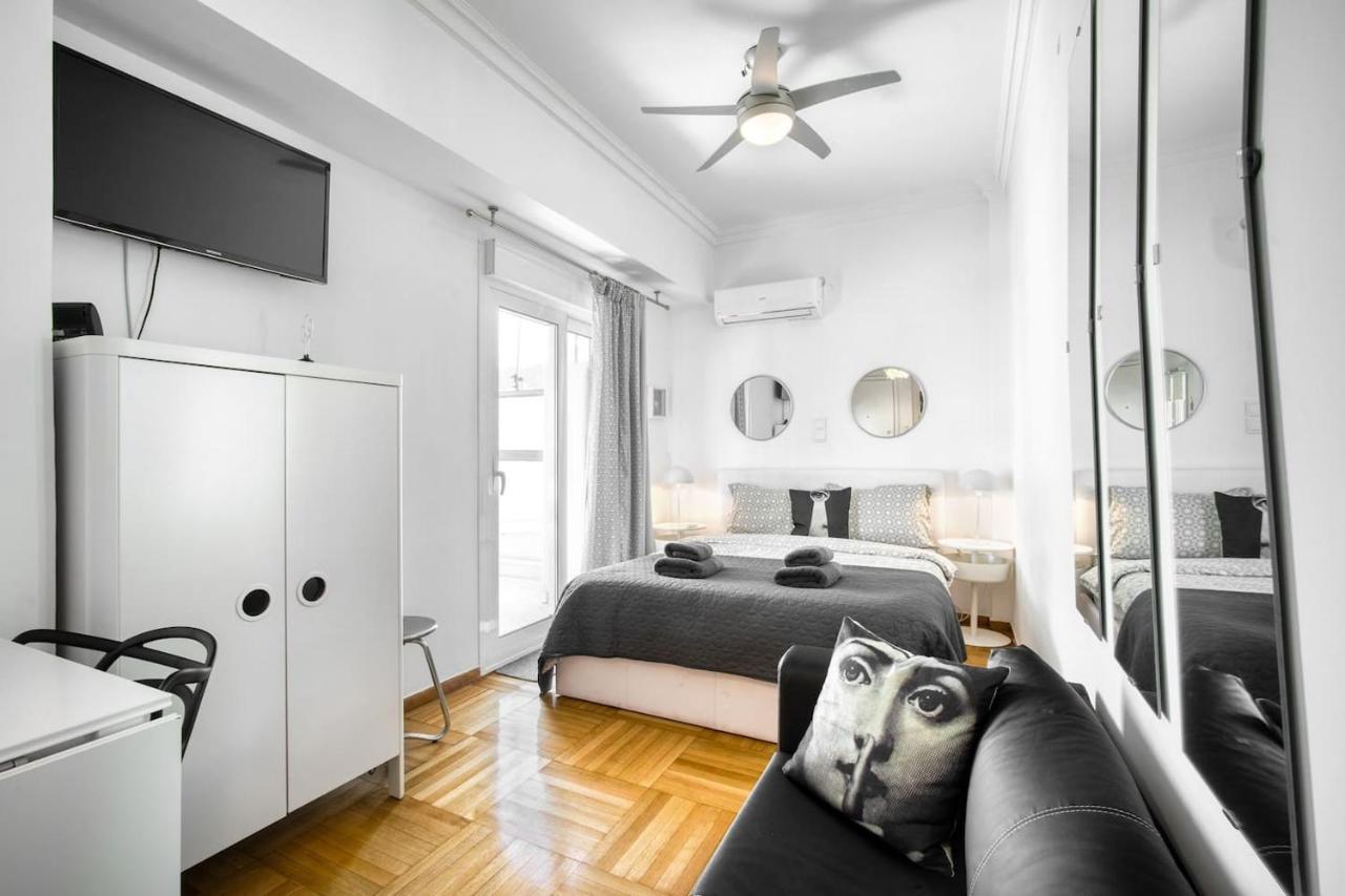 The Cactus Apartment With Large Sunny Balcony Athen Exterior foto